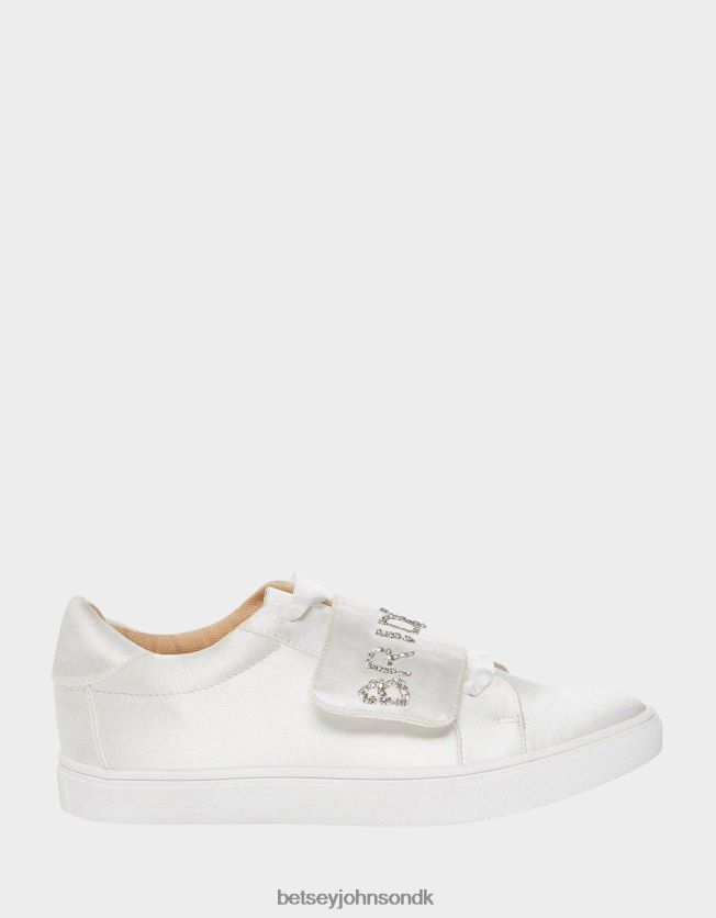 sb-liana elfenben satin sko FT2T22183 Kvinder Betsey Johnson