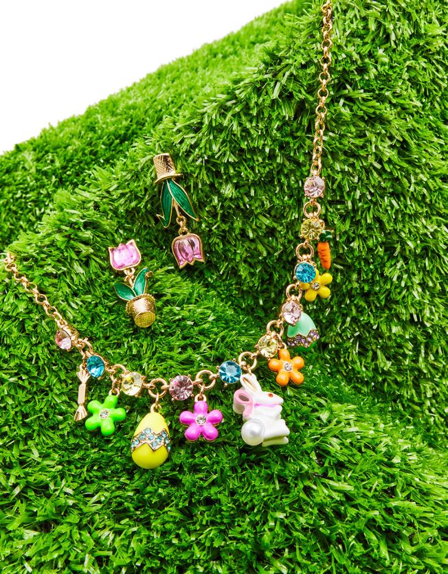 hunny bunny charm frontal halskæde multi smykker FT2T22365 Kvinder Betsey Johnson