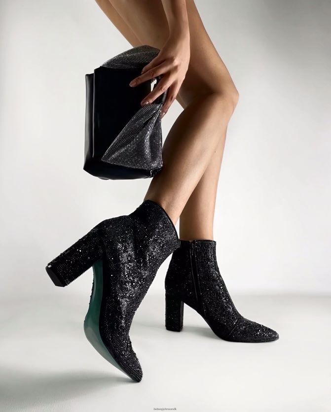 hele bling bue håndtag taske sort tilbehør FT2T22237 Kvinder Betsey Johnson