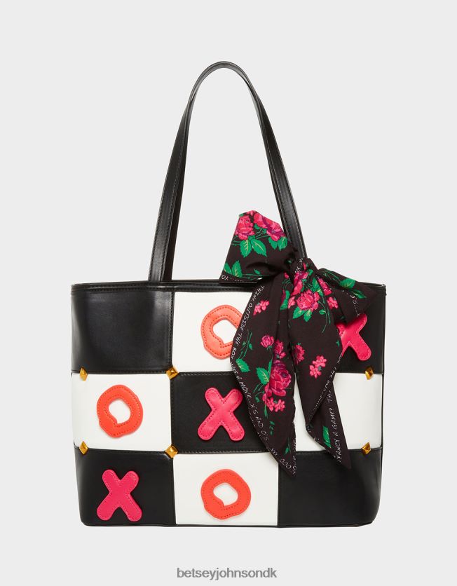 tic tac tote (med spillebrikker) sort hvid tilbehør FT2T22229 Kvinder Betsey Johnson