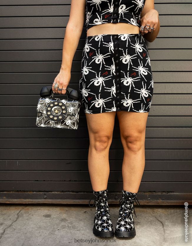 80. bash mini-nederdel med tryk foran sort hvid tøj FT2T22297 Kvinder Betsey Johnson