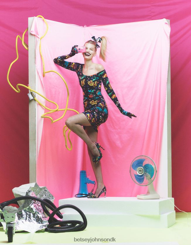 80. bash korset raglan top tatovering tatovering pri tøj FT2T22292 Kvinder Betsey Johnson